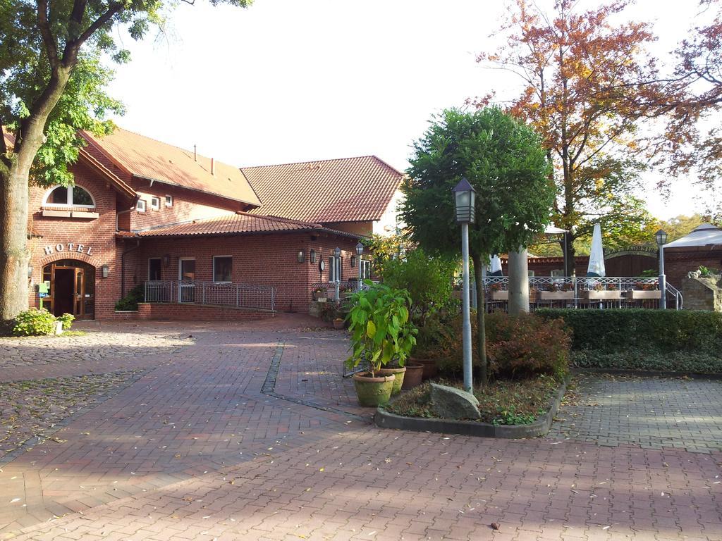 Hotel Restaurant Am Pfauenhof Quakenbrück Exterior foto